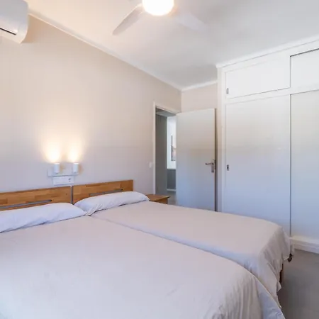 Ponent Cala Ratjada E Apartment *